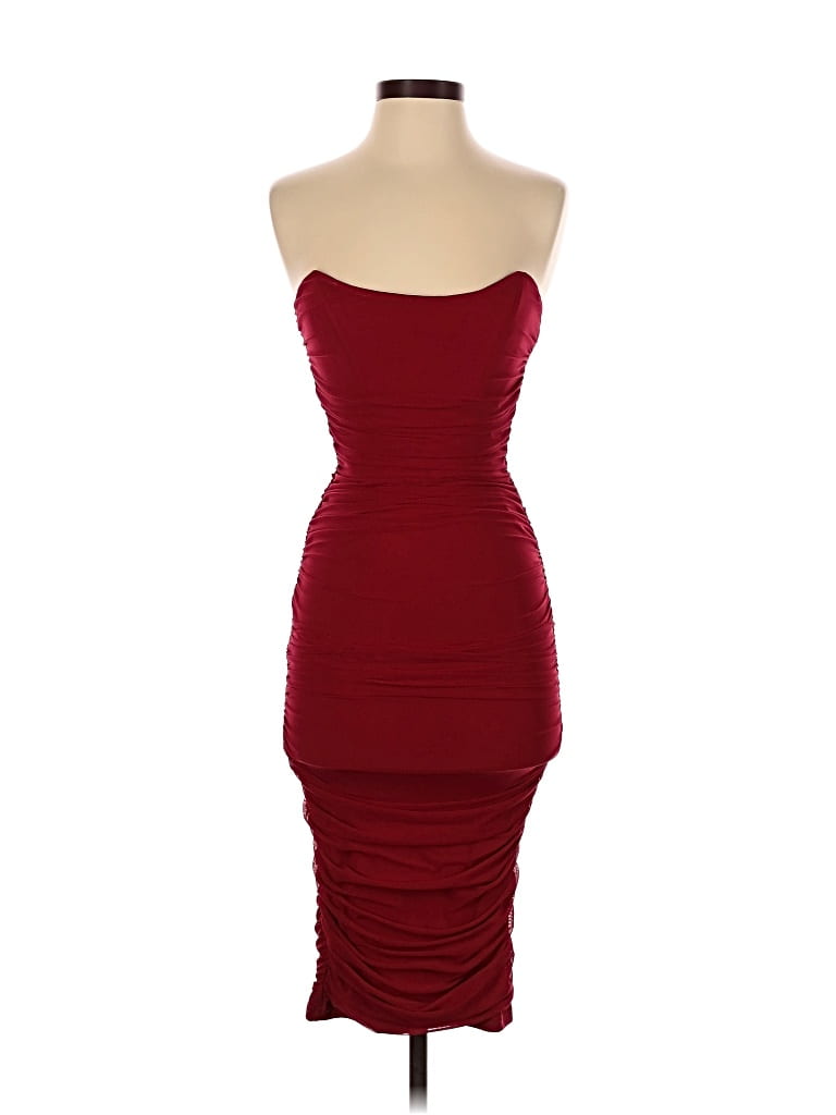 Pre-owned Fashion Nova Cocktail Dress In Burgundy