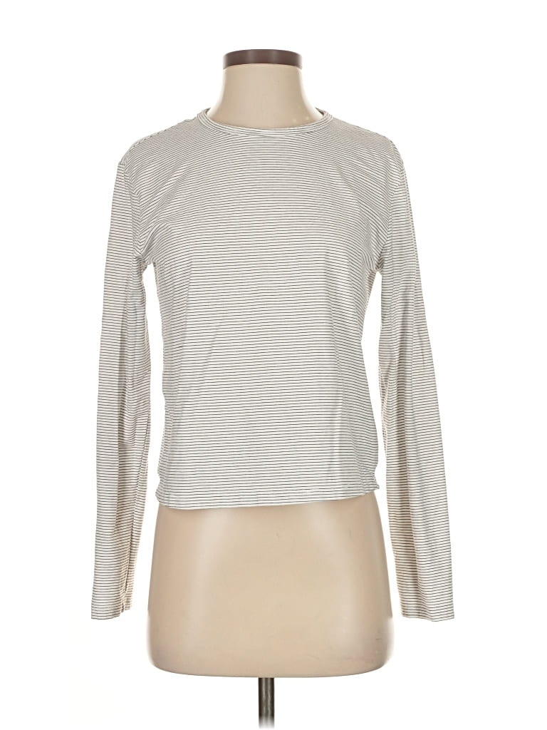 Pre-owned Athleta Long Sleeve T-shirt In Silver