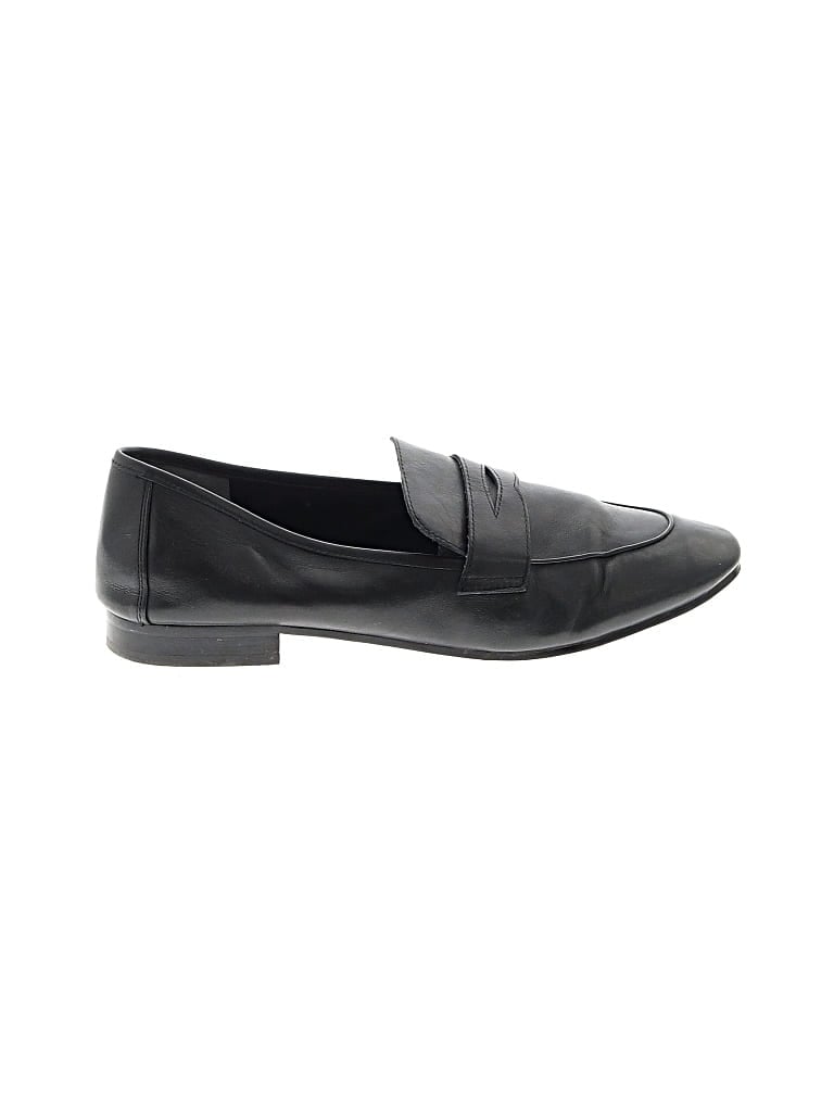 Pre-owned Marc Fisher Ltd Flats In Black