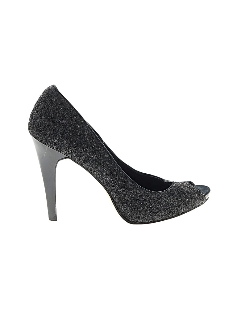 Pre-owned Nine West Heels In Black