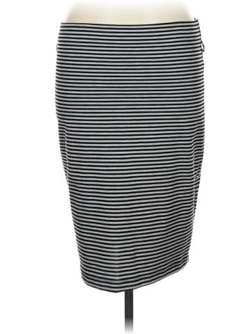 Xhilaration Casual Skirt (view 1)