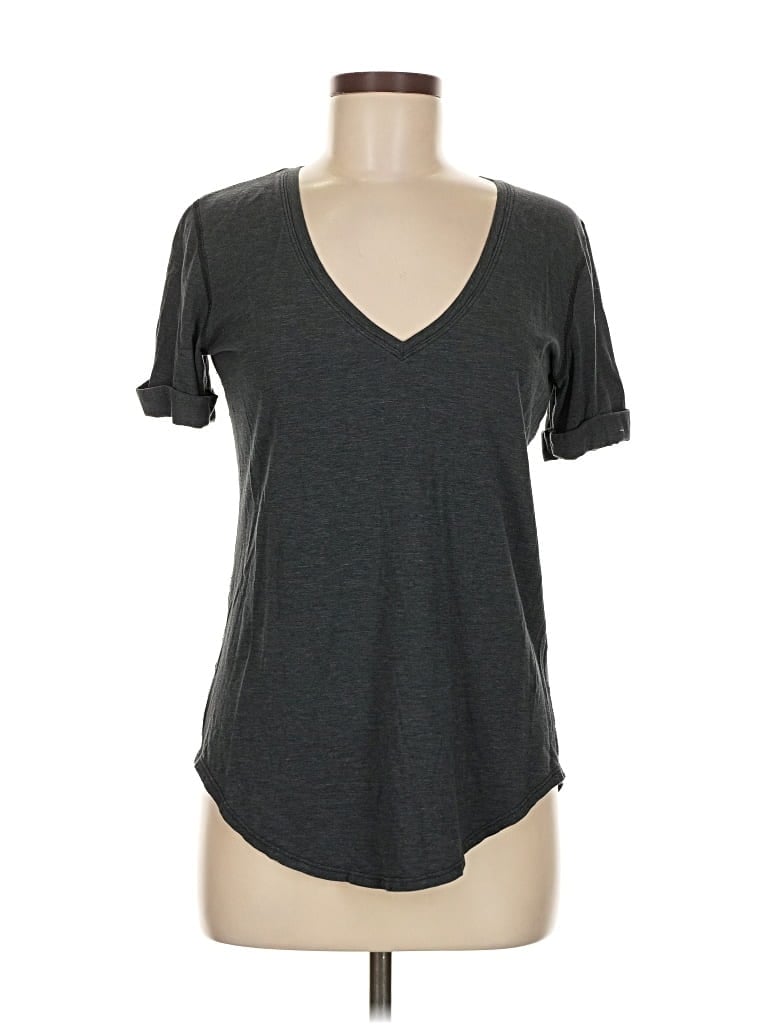 Pre-owned Lululemon Athletica Short Sleeve T-shirt In Gray