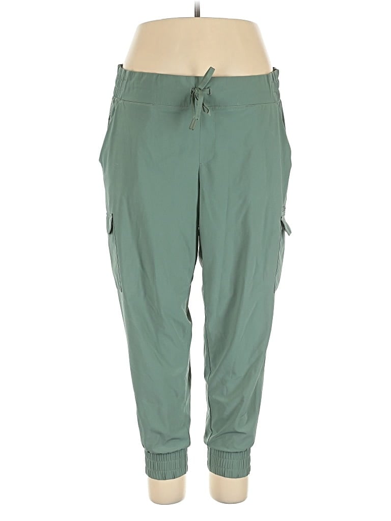 Pre-owned All In Motion Casual Pants In Green