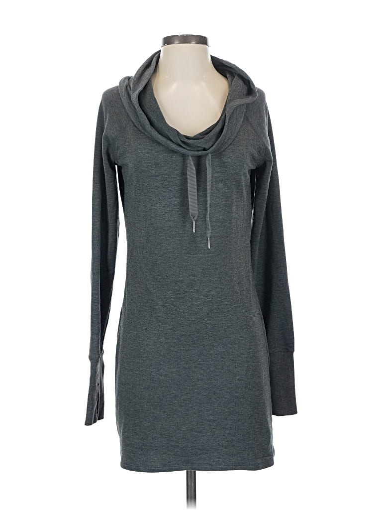 Pre-owned Athleta Pullover Sweater In Gray