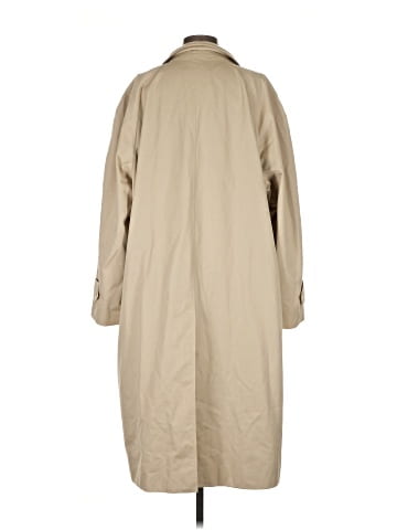 Burberry Trenchcoat (view 2)