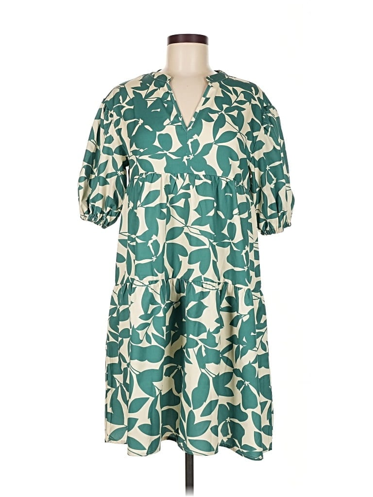 Pre-owned Shein Casual Dress In Green