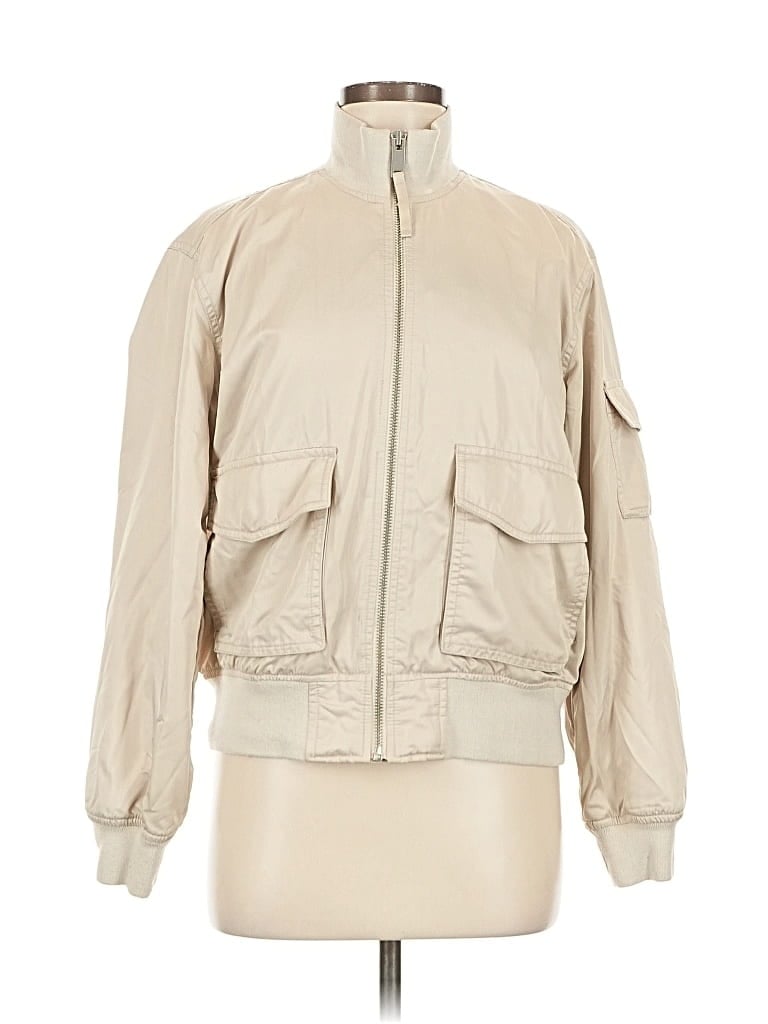 Pre-owned Gap Jacket In White