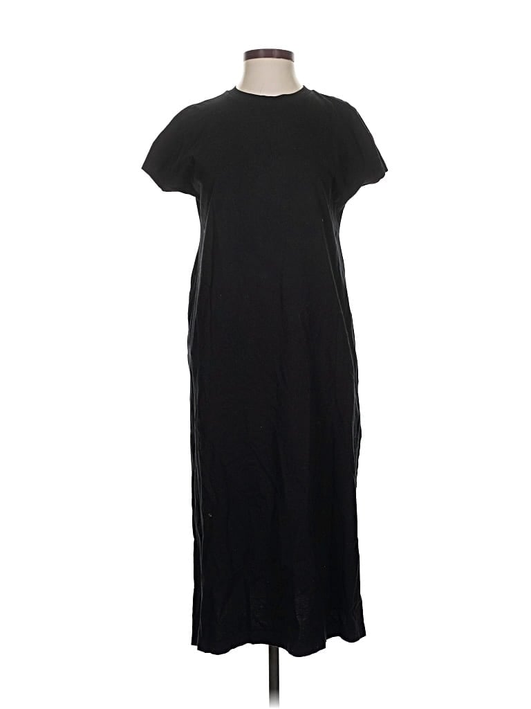 Pre-owned Uniqlo Casual Dress In Black