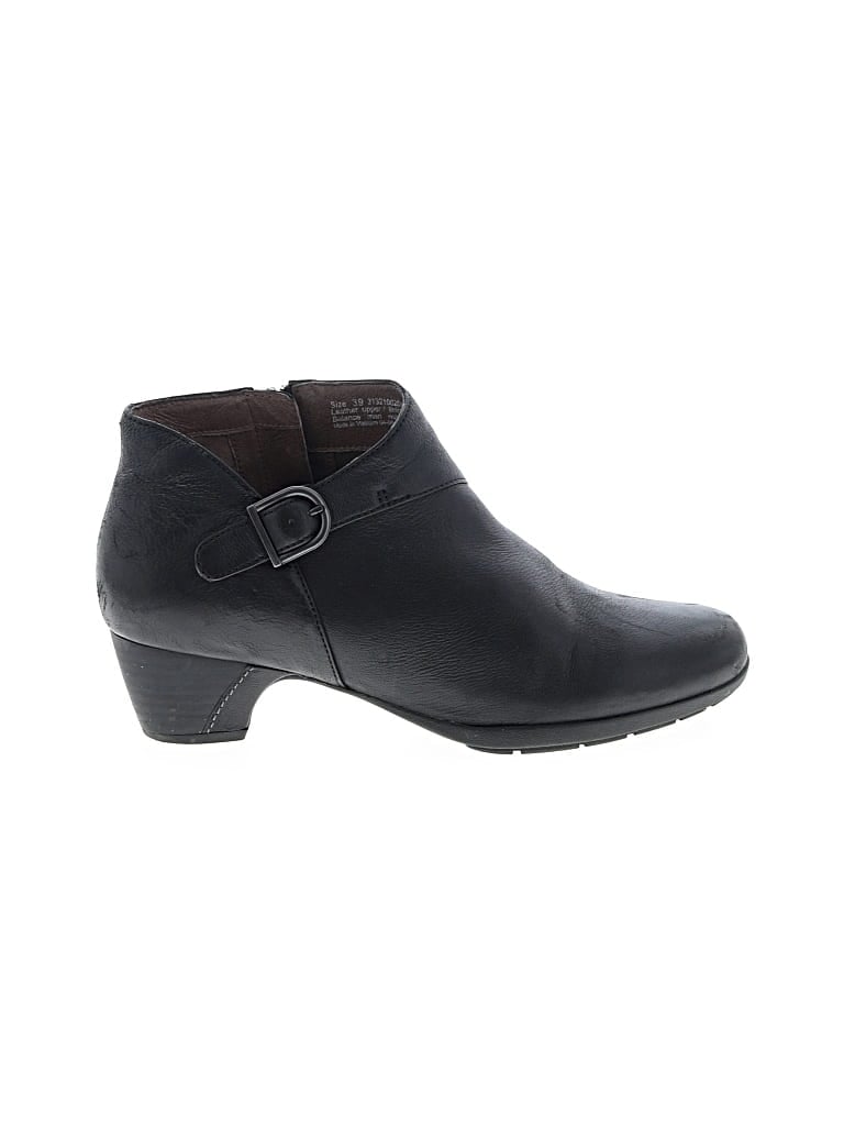 Pre-owned Dansko Ankle Boots In Black
