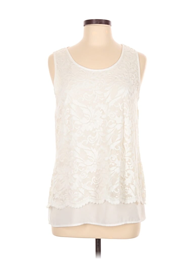 Pre-owned Relativity Sleeveless Blouse In White