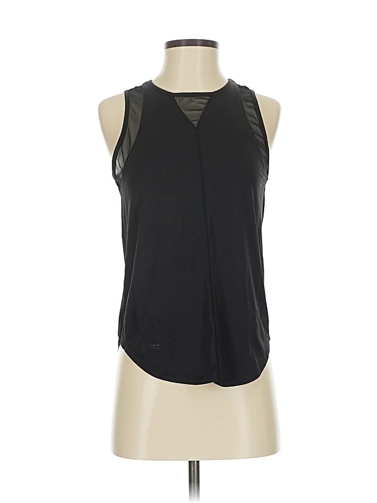 Pre-owned Lucky In Love Sleeveless T-shirt In Black