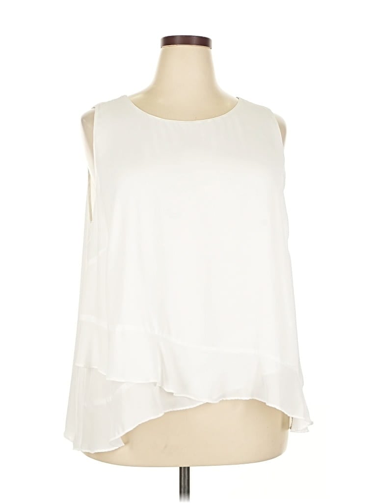 Pre-owned Tahari By Asl Sleeveless Blouse In White