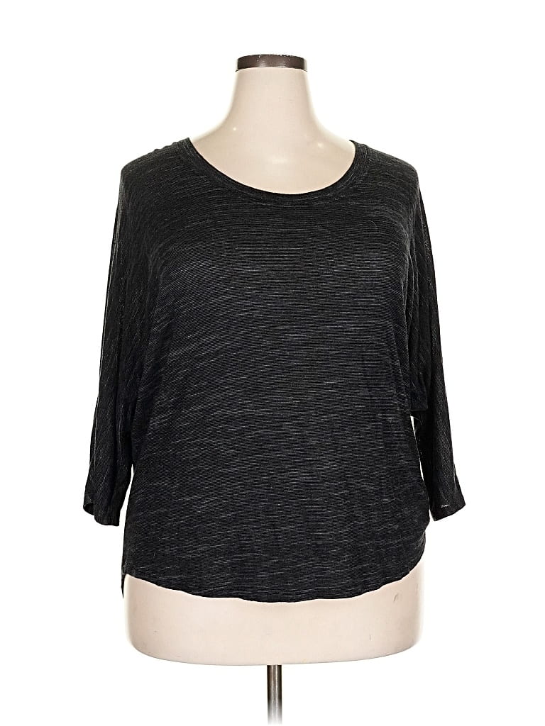 Pre-owned Olivia Moon 3/4 Sleeve T-shirt In Black