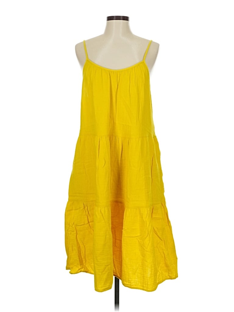 Pre-owned Universal Thread Casual Dress In Yellow