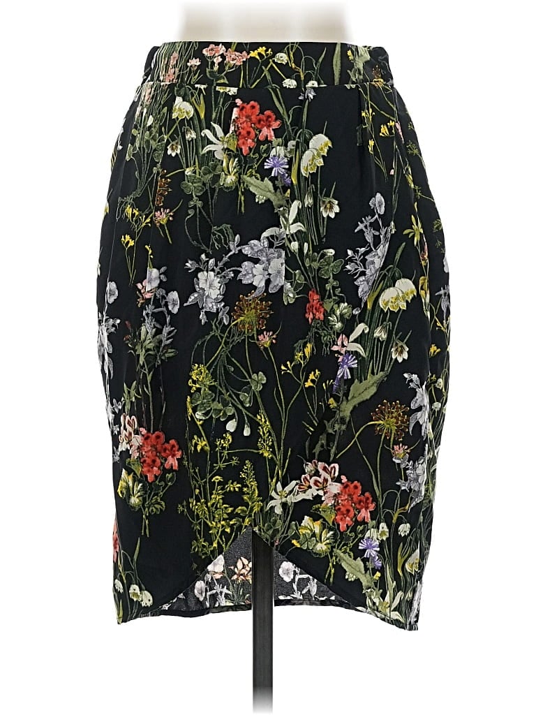 Pre-owned West Kei Casual Skirt In Black