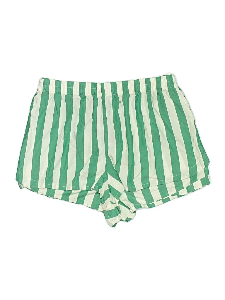 Pre-owned Old Navy Shorts In Green