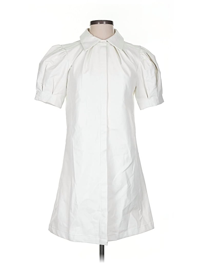 Pre-owned Aureum Raincoat In White