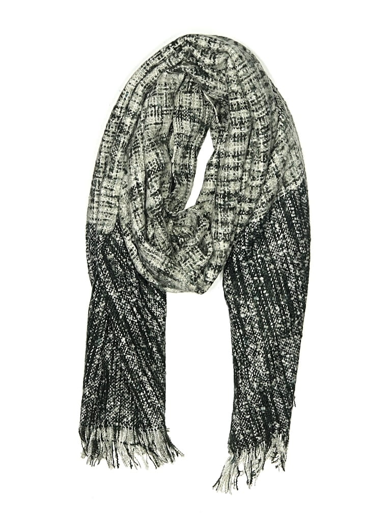 Pre-owned Molly Bracken Scarf In Green