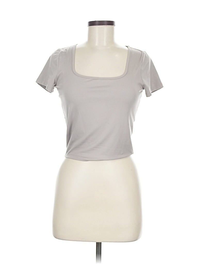 Pre-owned Hollister Short Sleeve T-shirt In Gray