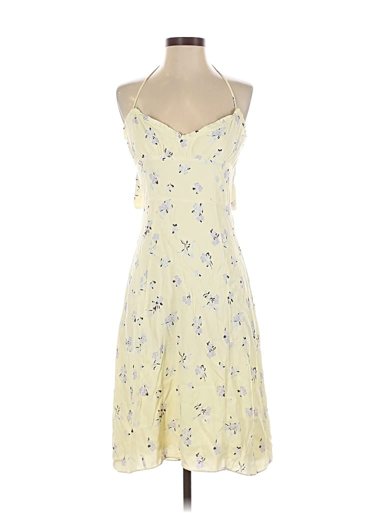 SUN-DEH Pre-owned Cocktail Dress In Yellow