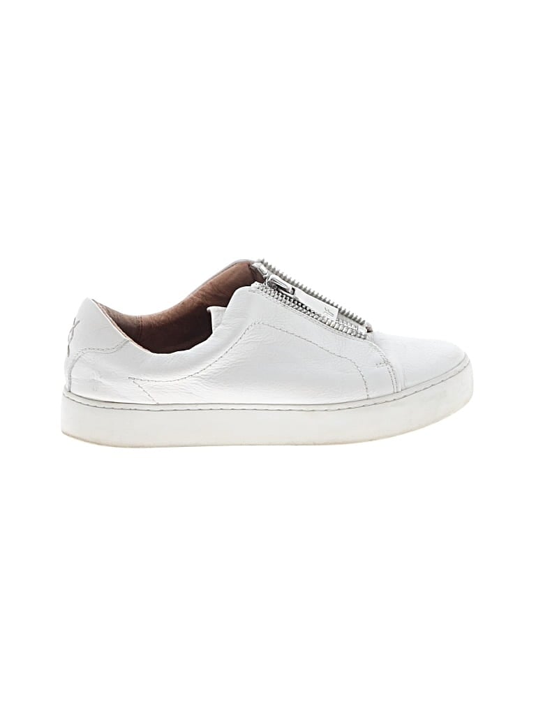 Pre-owned Frye Flats In White