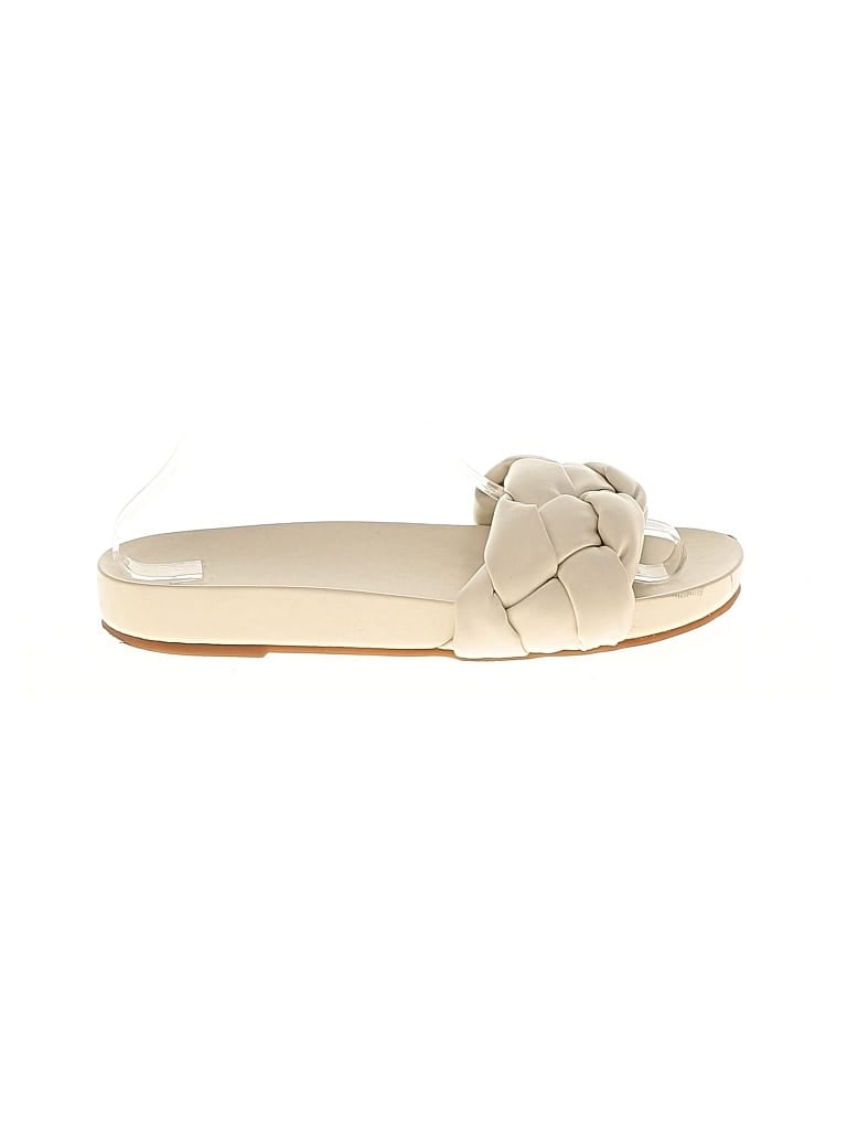 Pre-owned Marc Fisher Ltd Sandals In White