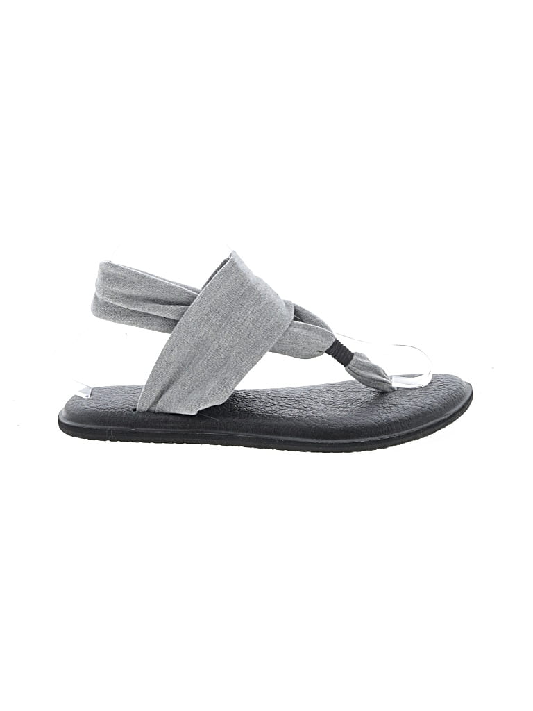 Pre-owned Sanuk Sandals In Black