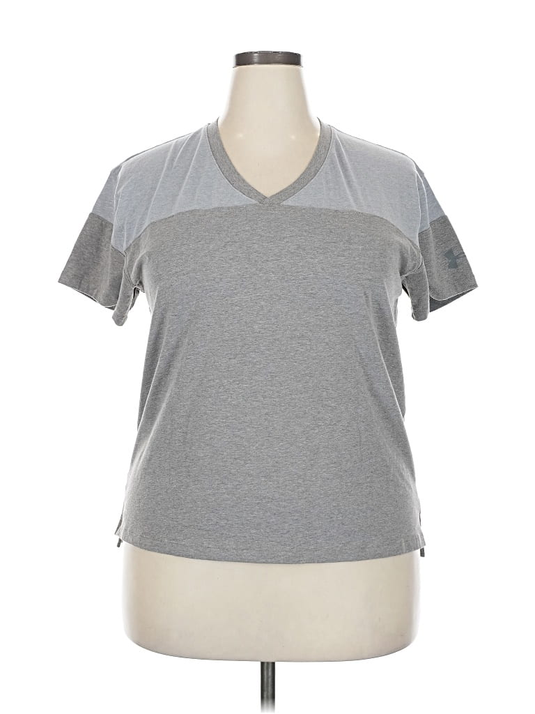 Pre-owned Under Armour Active T-shirt In Gray