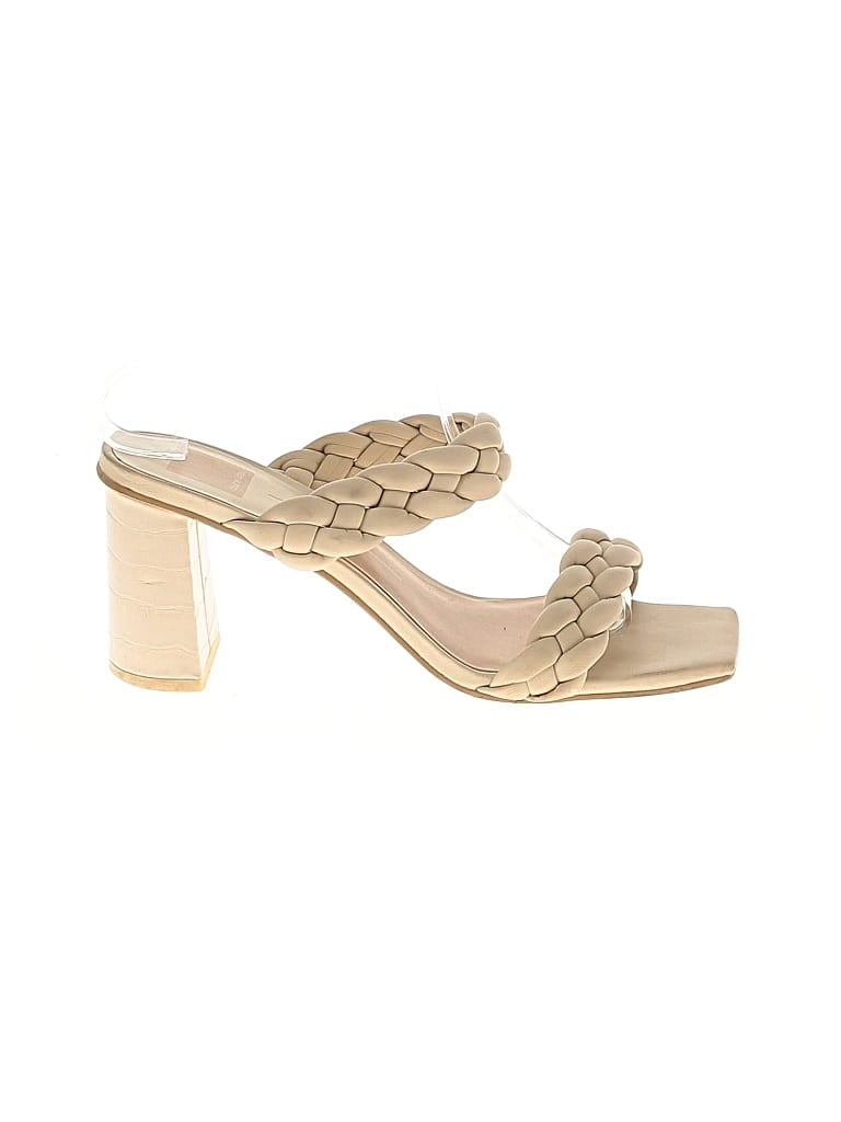 Pre-owned Dolce Vita Sandals In White