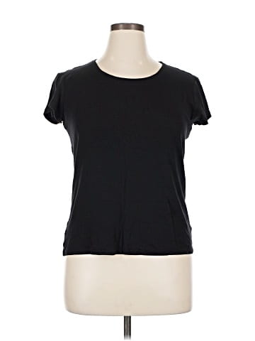 Daisy Fuentes Short Sleeve T-Shirt (view 1)