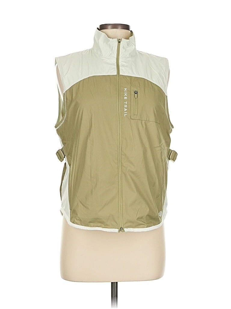 Nike Vest In Green