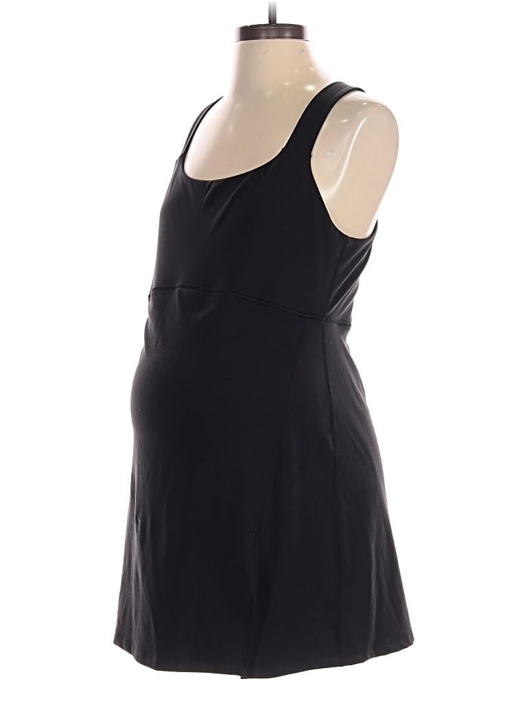 Pre-owned Ingrid & Isabel Romper In Black