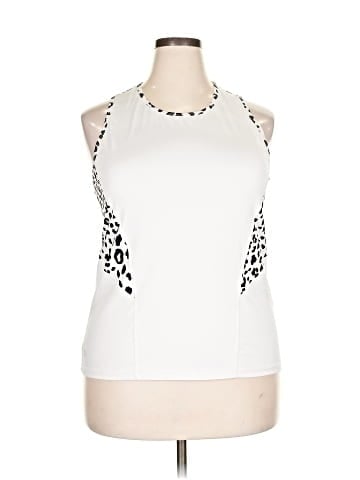 Tail Sleeveless Top (view 1)