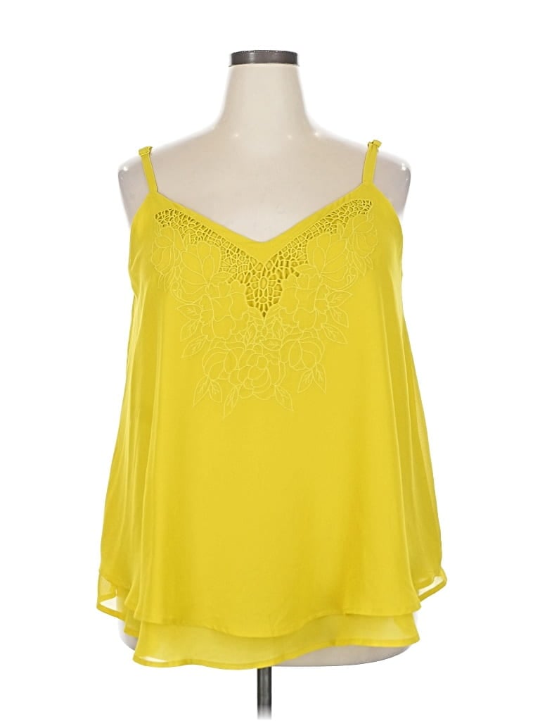 Pre-owned Torrid Sleeveless Blouse In Yellow
