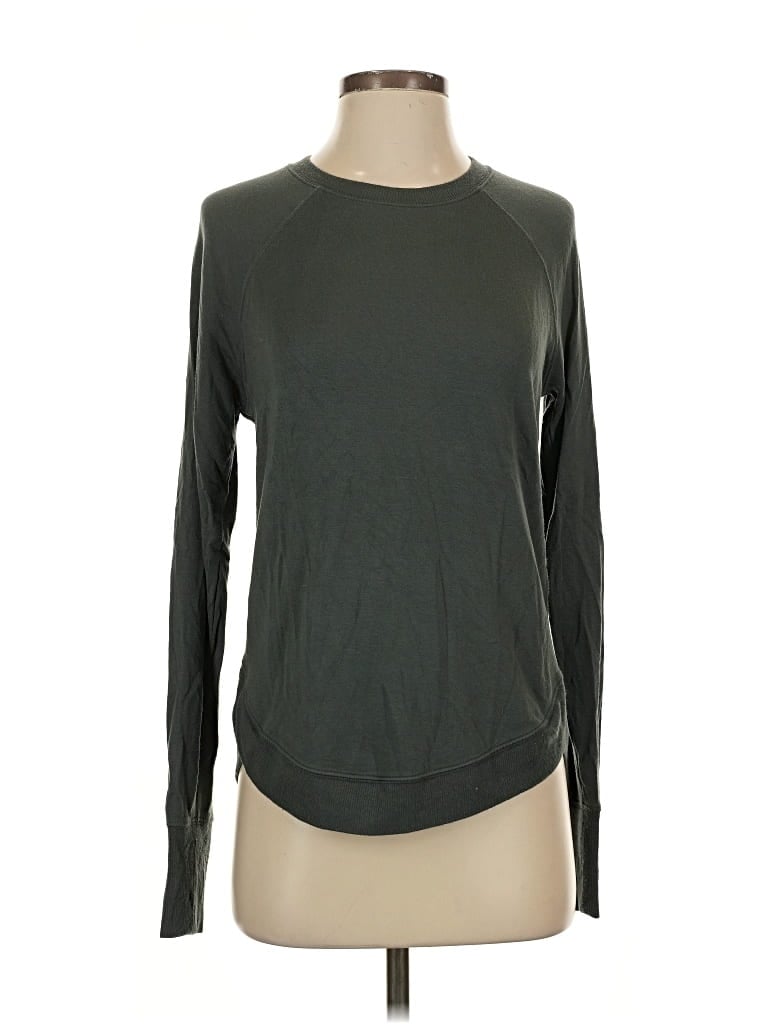Pre-owned Athleta Long Sleeve T-shirt In Green