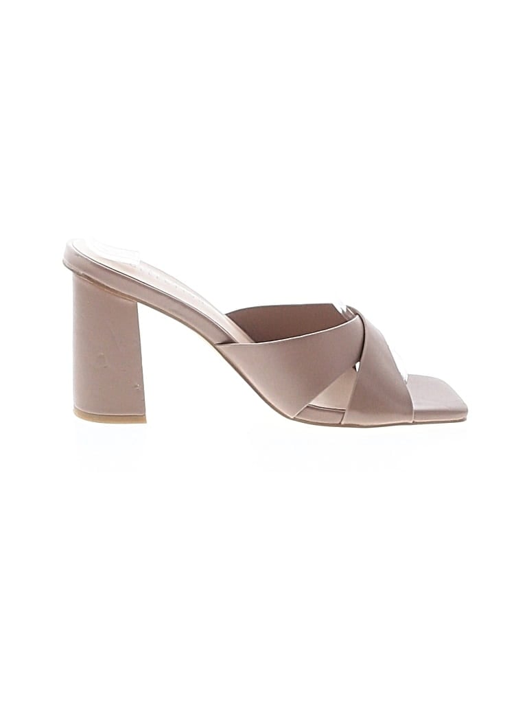 Pre-owned Journee Collection Sandals In Brown