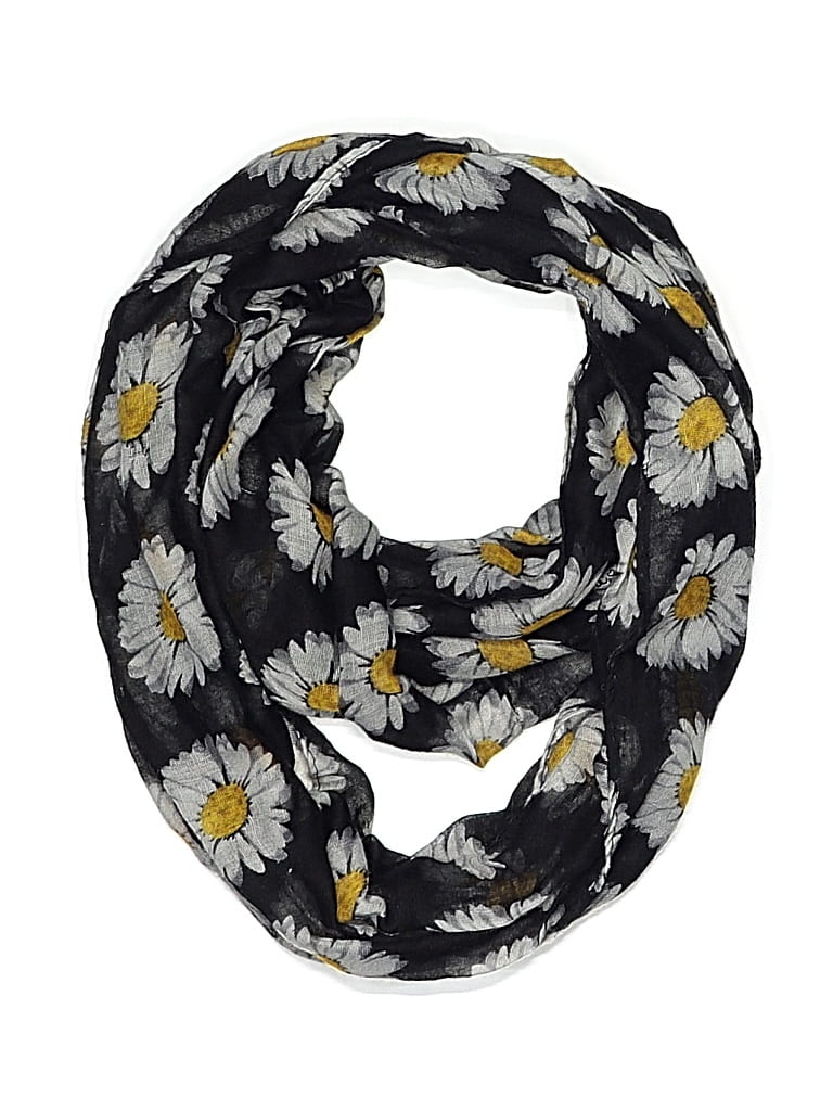 Pre-owned Rue21 Scarf In Black