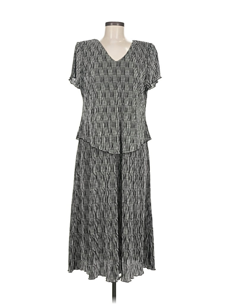 Pre-owned Connected Apparel Casual Dress In Black