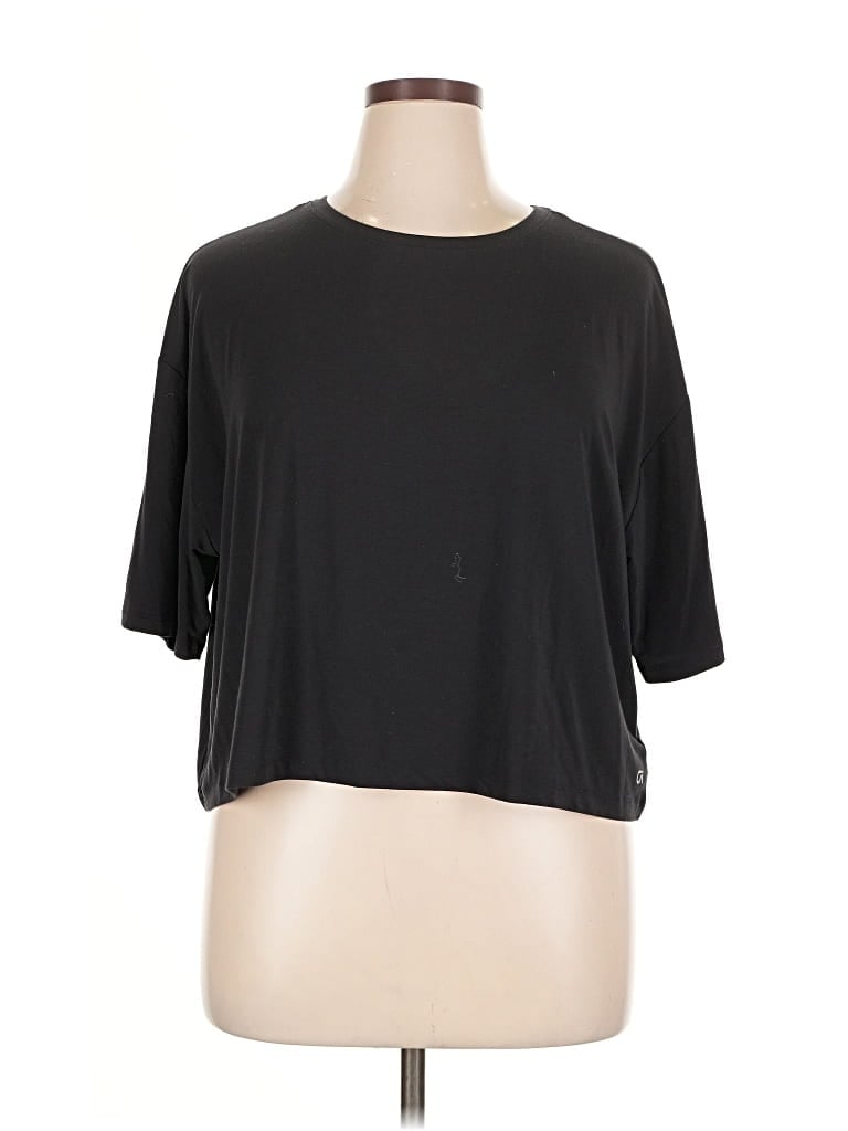 GAP FIT Pre-owned Short Sleeve T-shirt In Black
