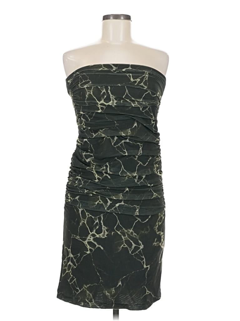 Pre-owned Zara Casual Skirt In Green
