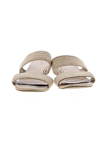 Universal Thread Sandals (view 2)