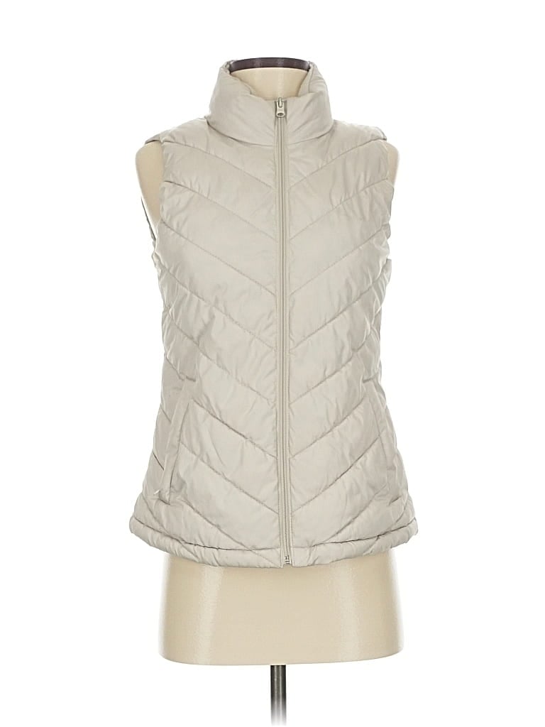 Pre-owned Gap Vest In Silver