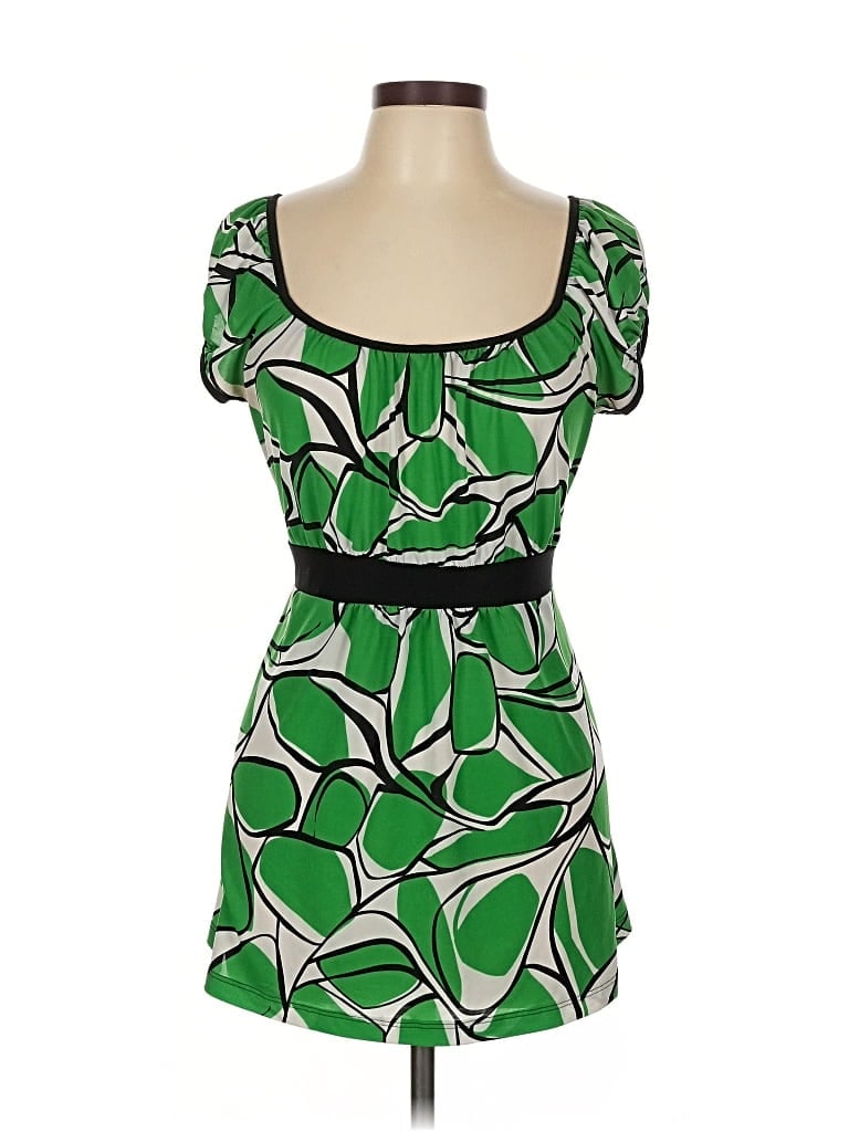 B. MOSS Pre-owned Short Sleeve Top Green Sweetheart Neckline Tops