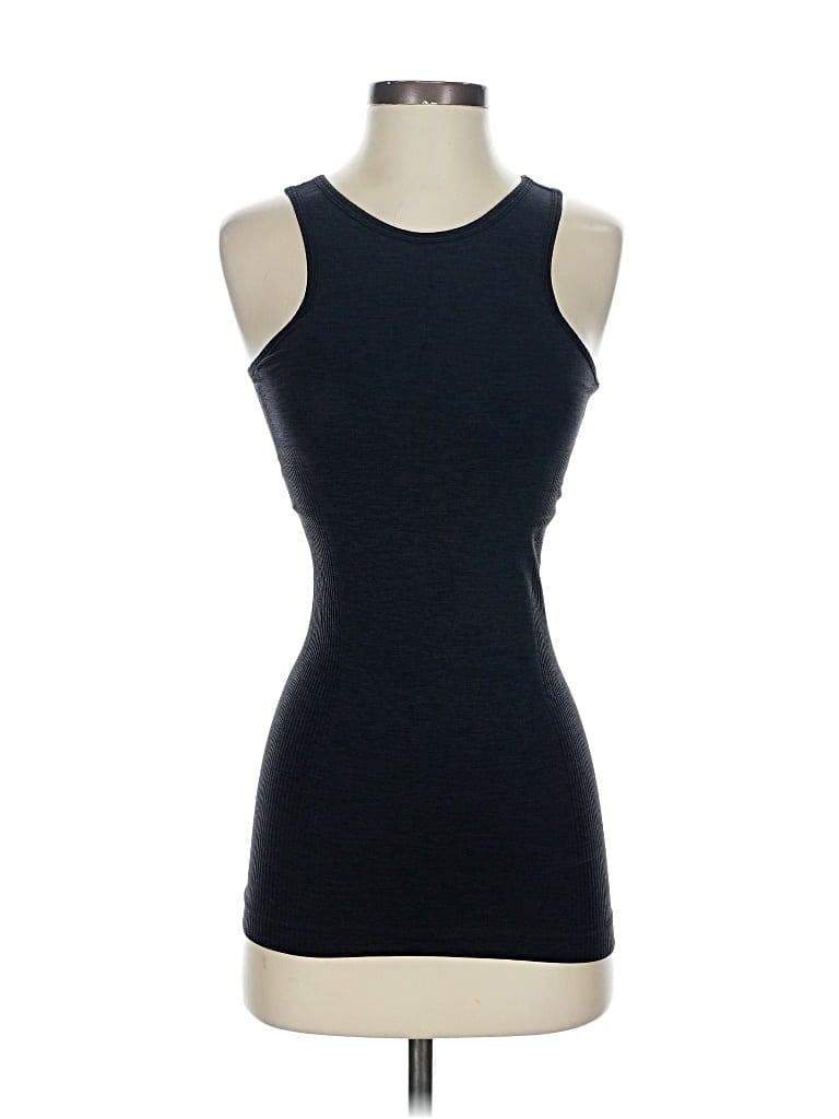 Pre-owned Lululemon Athletica Sleeveless Top Black Halter Neckline Tops