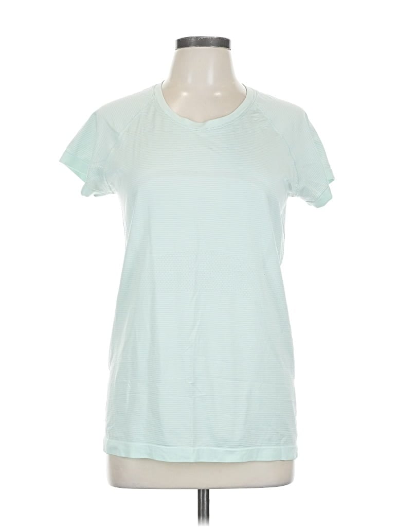 Pre-owned Lululemon Athletica Short Sleeve T-shirt In Blue