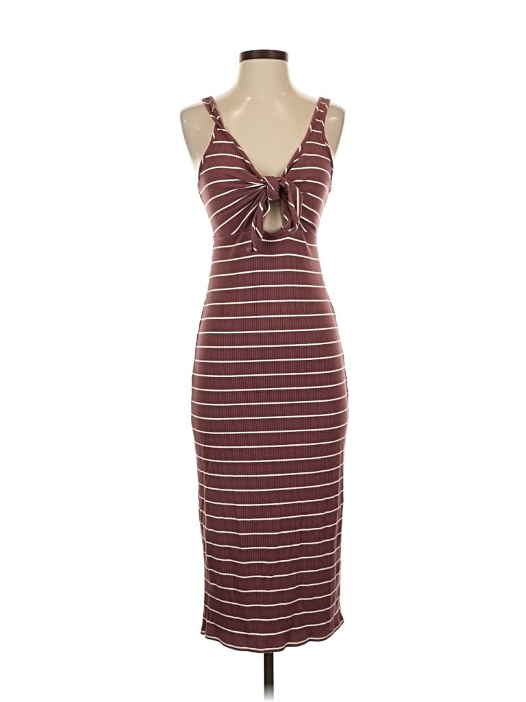 Pre-owned Express Casual Dress In Burgundy