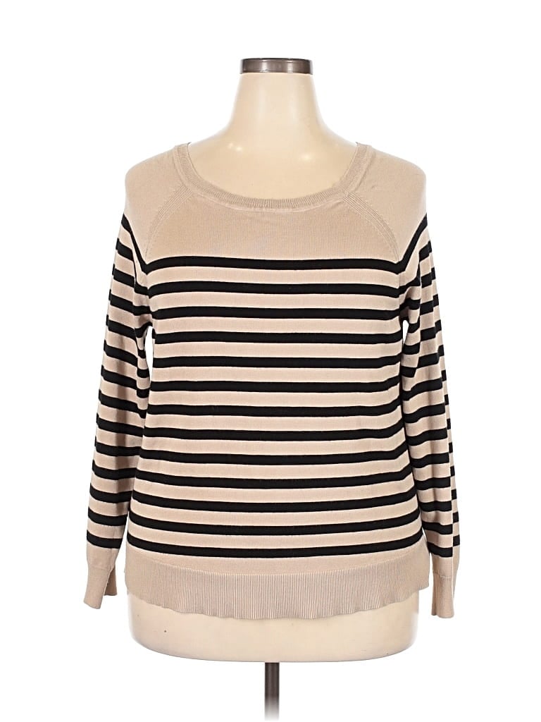 Click to view more detailed imagery on our partner's website Pre-owned Lety & Me Pullover Sweater In Brown