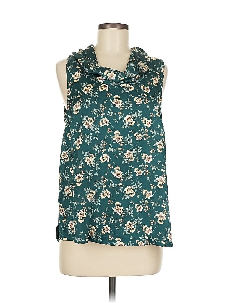 Pre-owned Vince Camuto Sleeveless Blouse In Blue