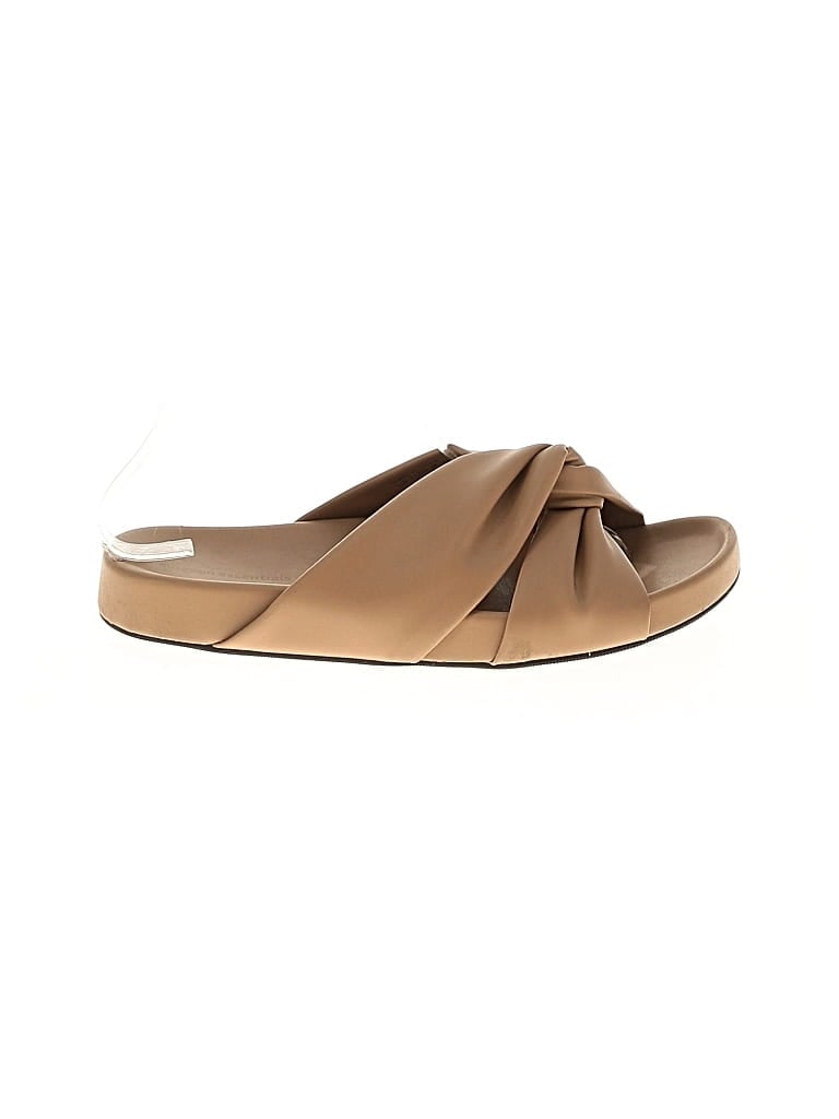 AMAZON ESSENTIALS Pre-owned Sandals In Brown