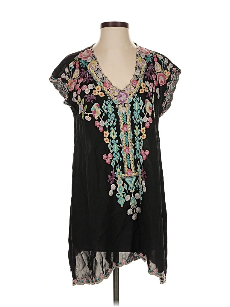 Pre-owned Johnny Was Short Sleeve Blouse In Black